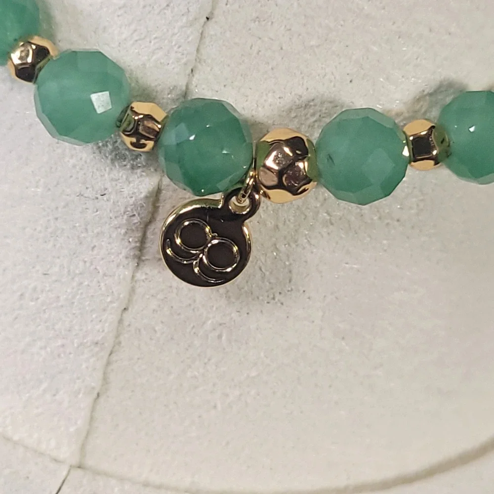 Gorjana Jadeite Bracelet Women Green Faceted Stone Gold Tone Logo Charm Stretch